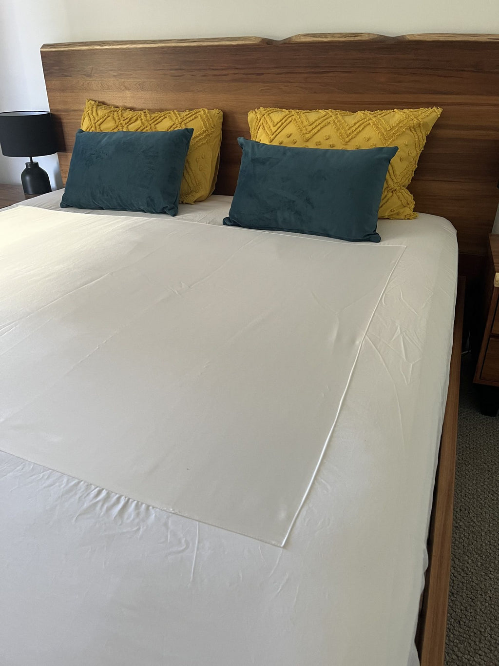 Adaptive Satin Centre Panel Fitted Sheet